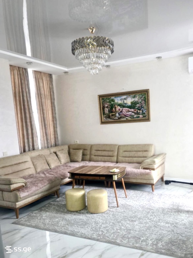 Pushkin st. 13 - 4 rooms