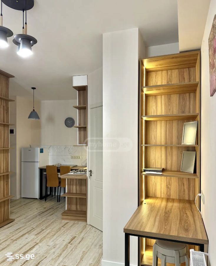 universiteti st. 2 - 1 rooms