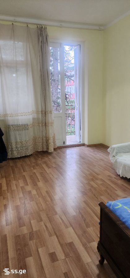 110 - 1 rooms
