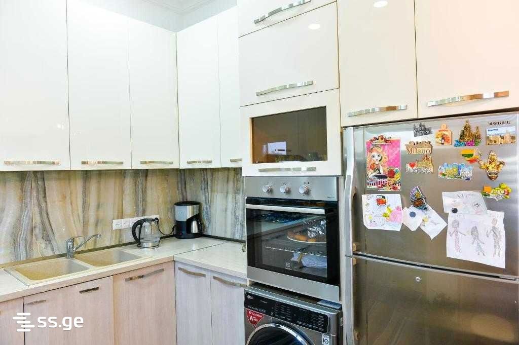 III Microdistrict - Varketili  , - 4 rooms