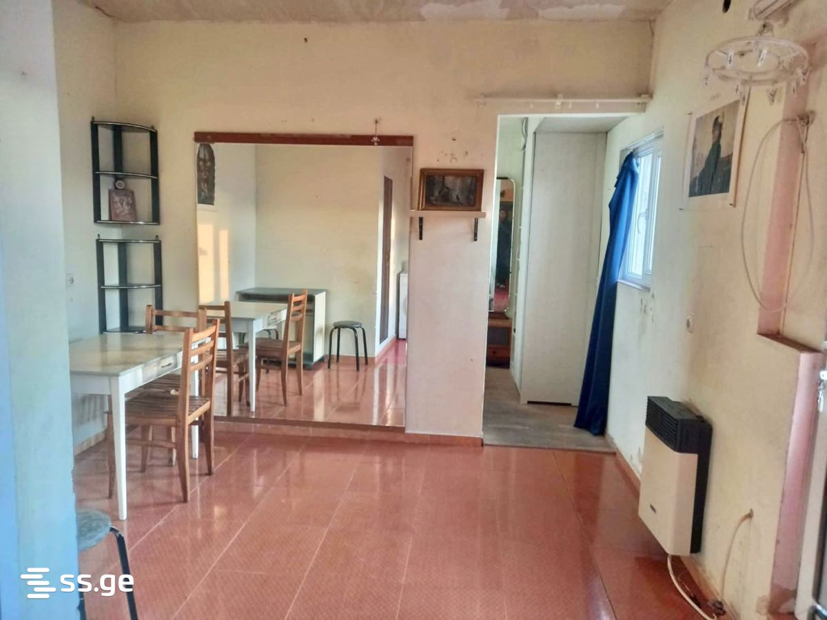 P. Datuashvili st. 25 - 2 rooms