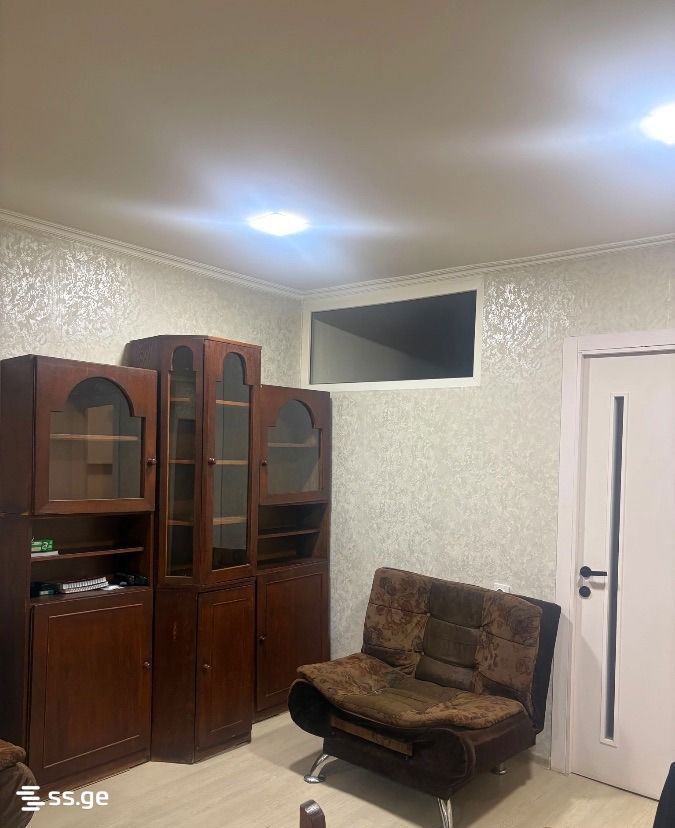 gmiri kursantebi st. 1 - 3 rooms