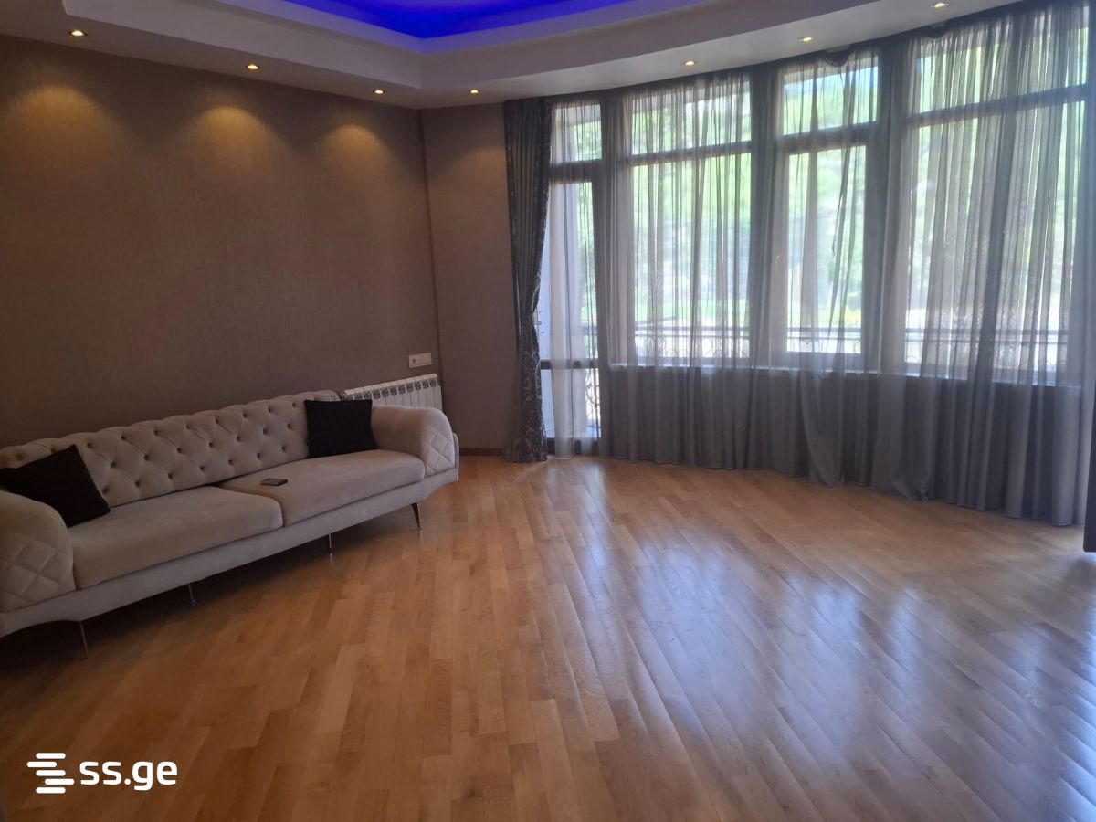 Fanjikidze st. 7 - 3 rooms