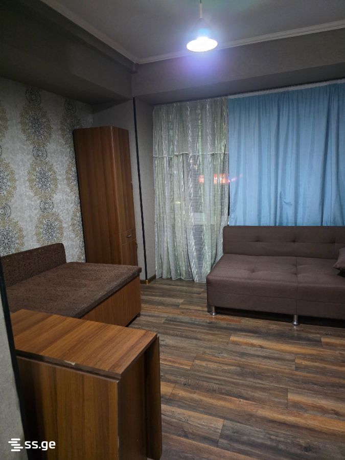 pekini st. 41 - 1 rooms