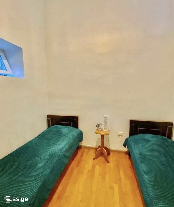 Vazha-Pshavela st. 9 - 4 rooms
