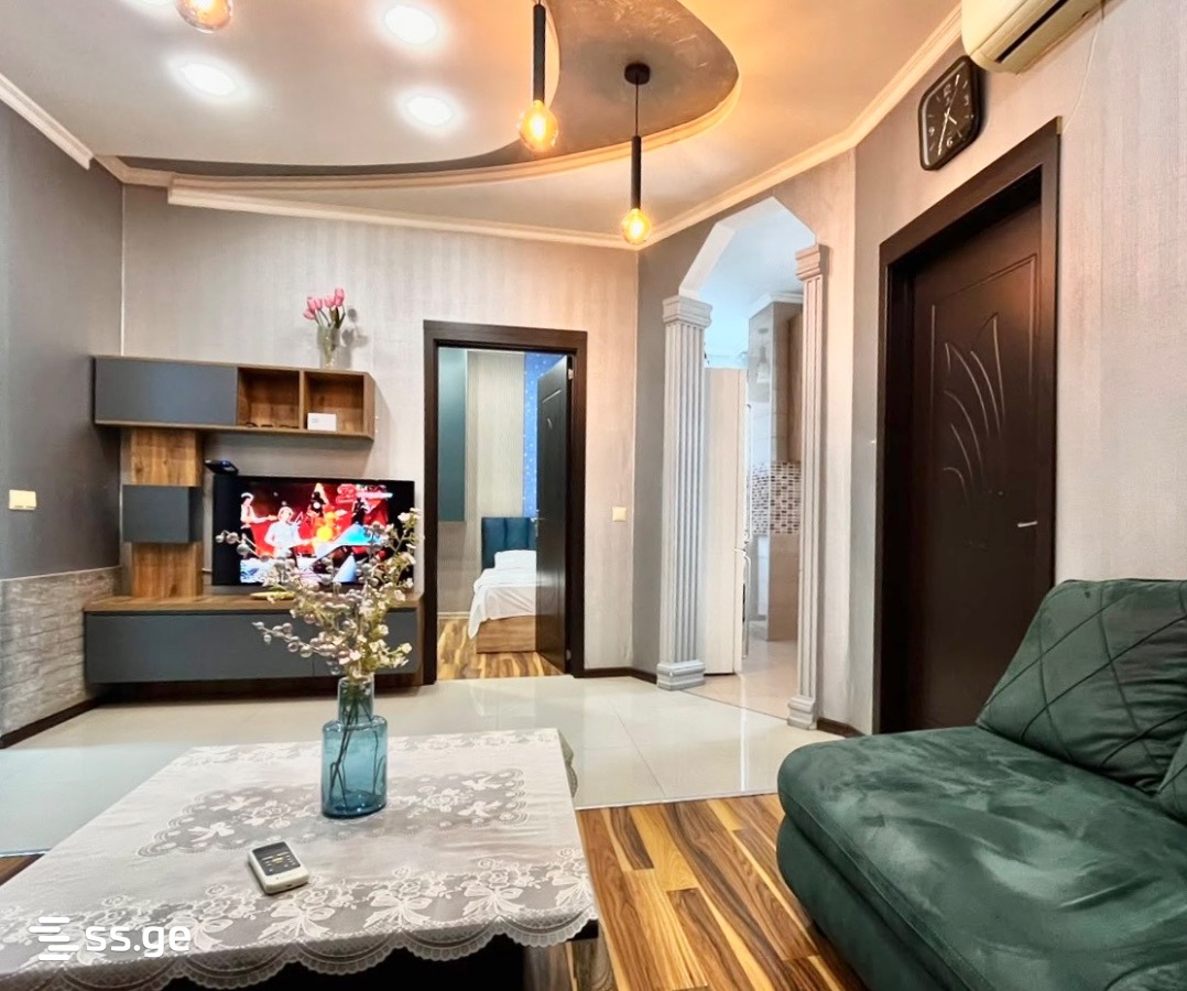 36-38 - 3 rooms