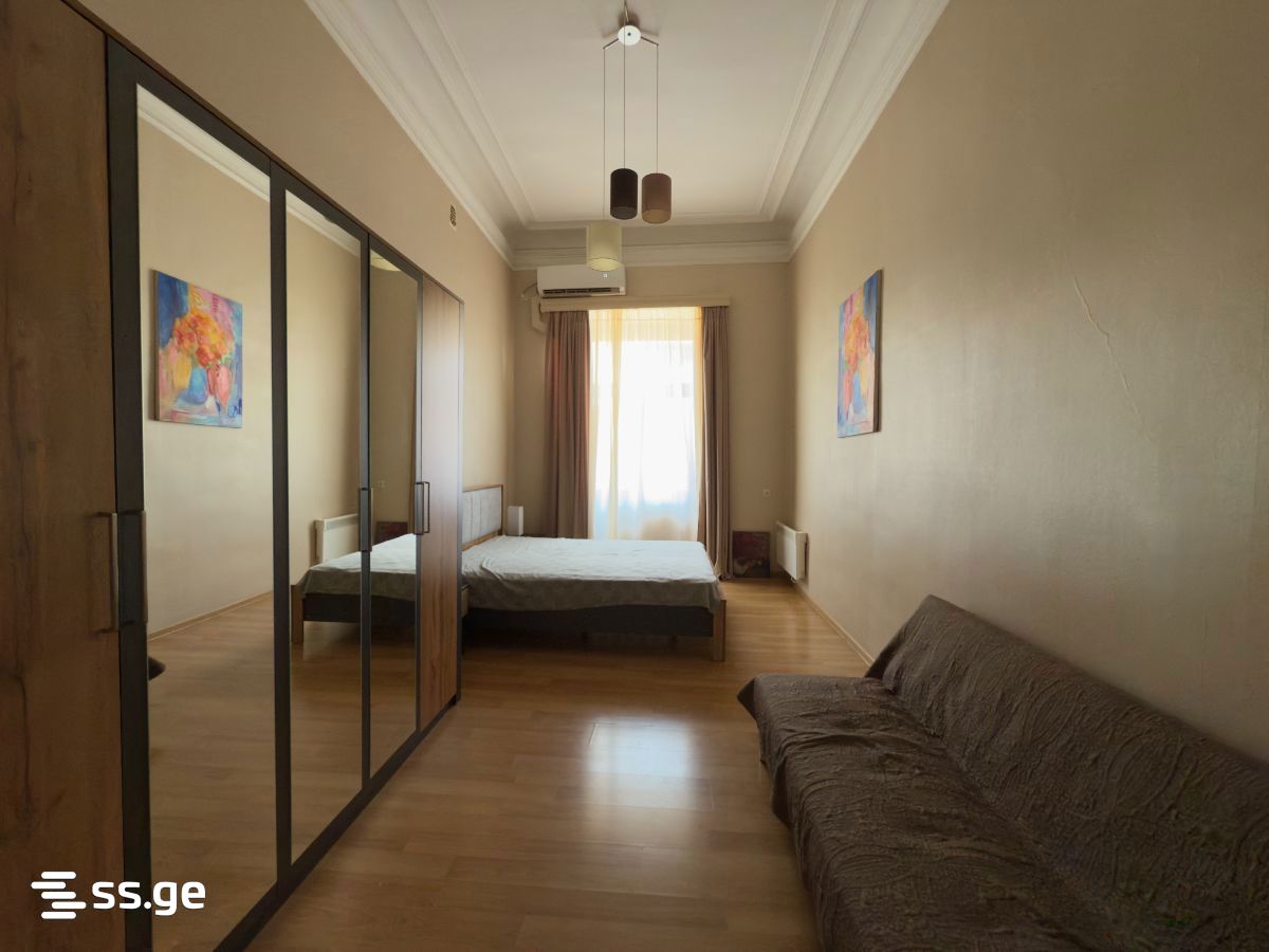 agmashenebeli alley 36 - 2 rooms