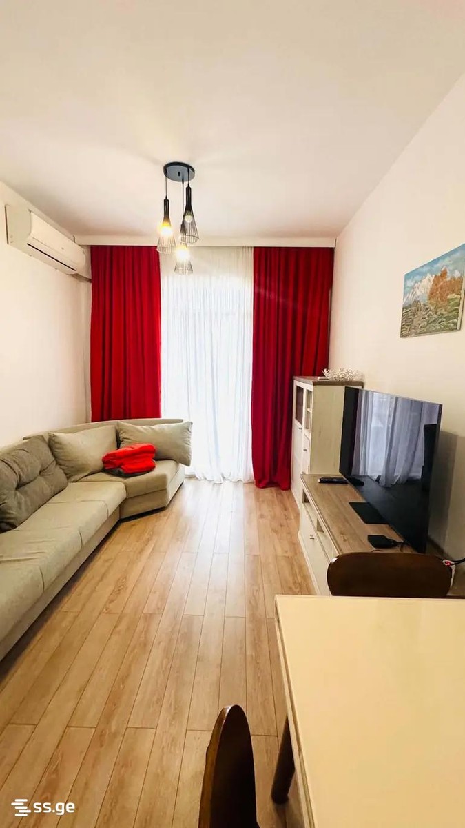 Bob walsh st. - 3 rooms