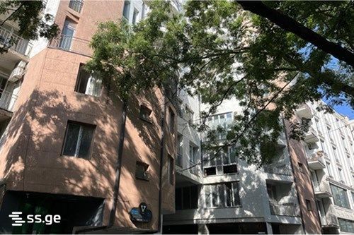 kuchishvili st. 18 - 4 rooms