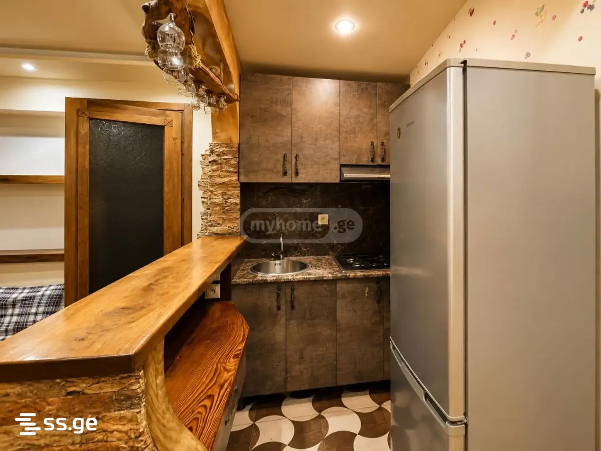 Kobaladze st. 10 - 3 rooms