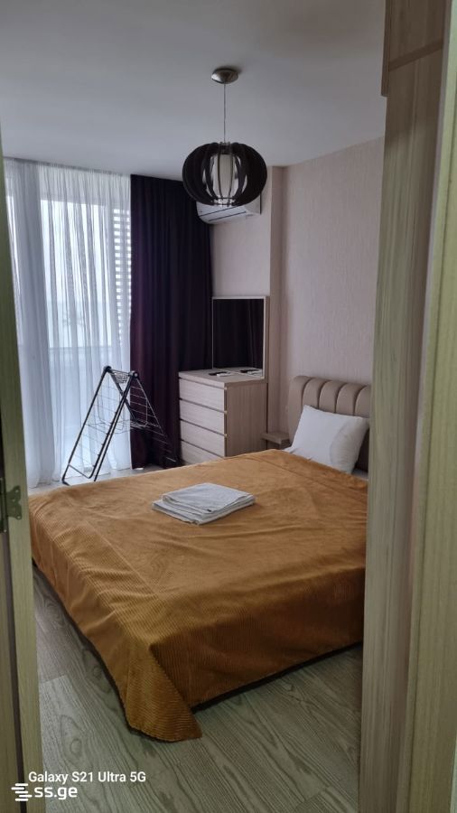 R. Nizharadze st. 0 - 2 rooms