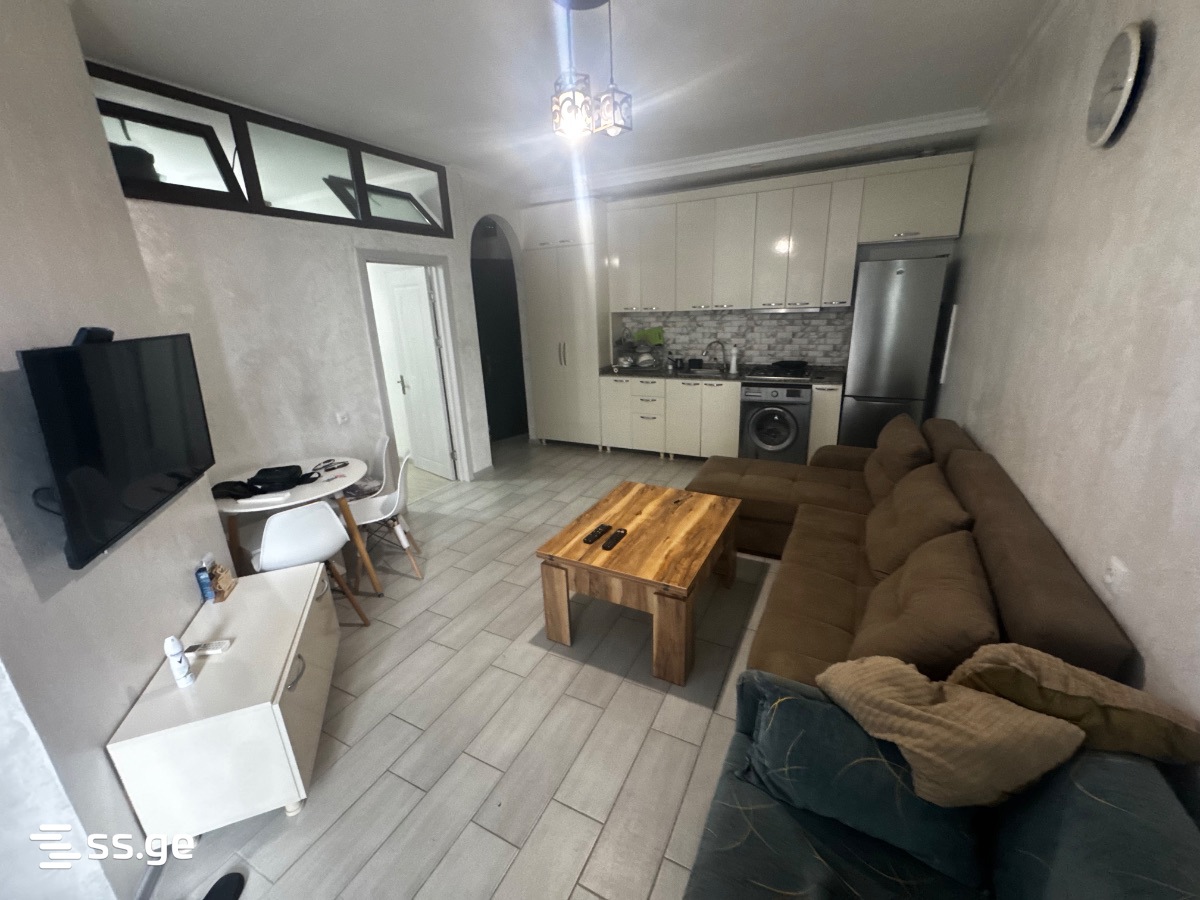 Lortkipanidze st. 6 - 2 rooms