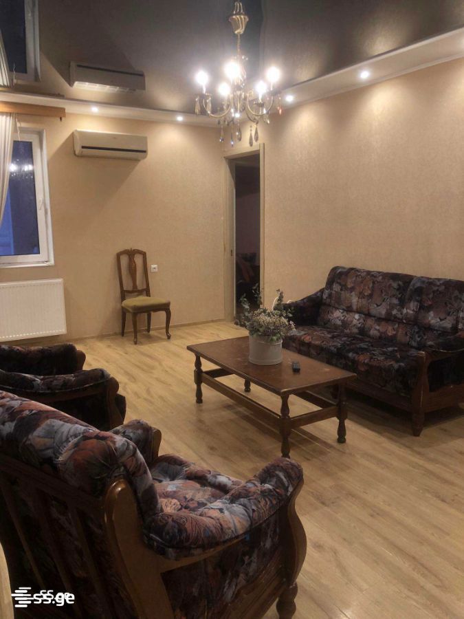 ioane petritsi st. 6 - 3 rooms