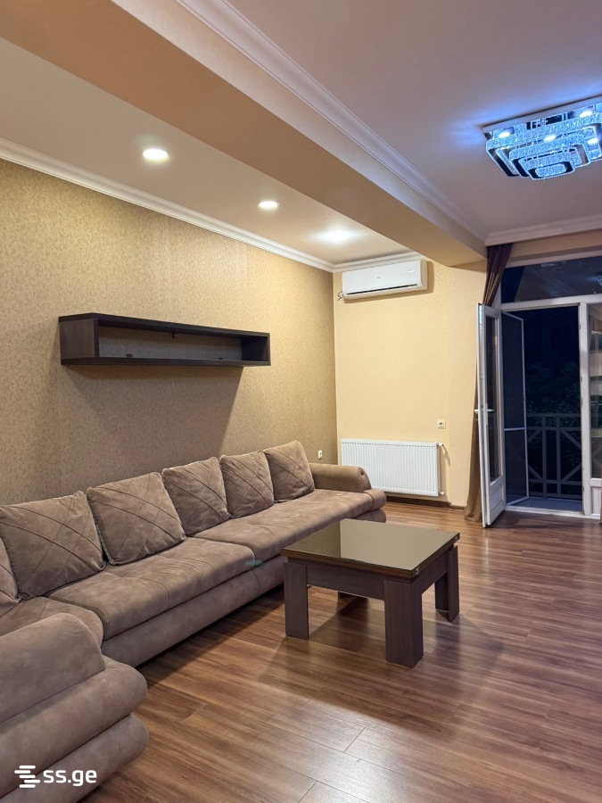 barnovi st. - 3 rooms