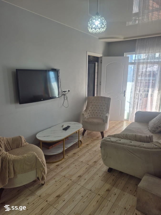 196 - 3 rooms