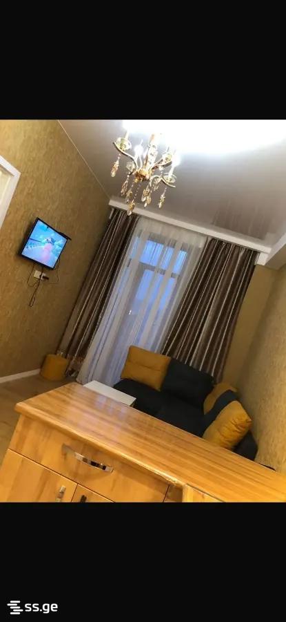 parnavaz mepe avenue 35 - 3 rooms