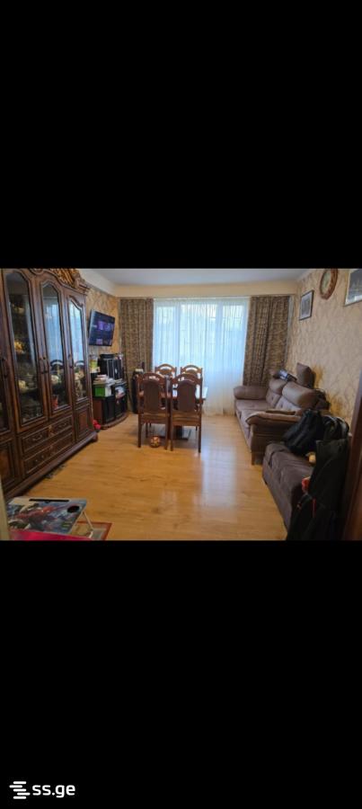 ioane petritsi st. 9 - 4 rooms