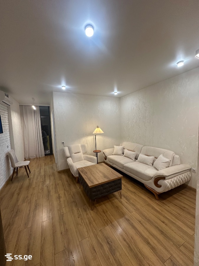 79 - 2 rooms