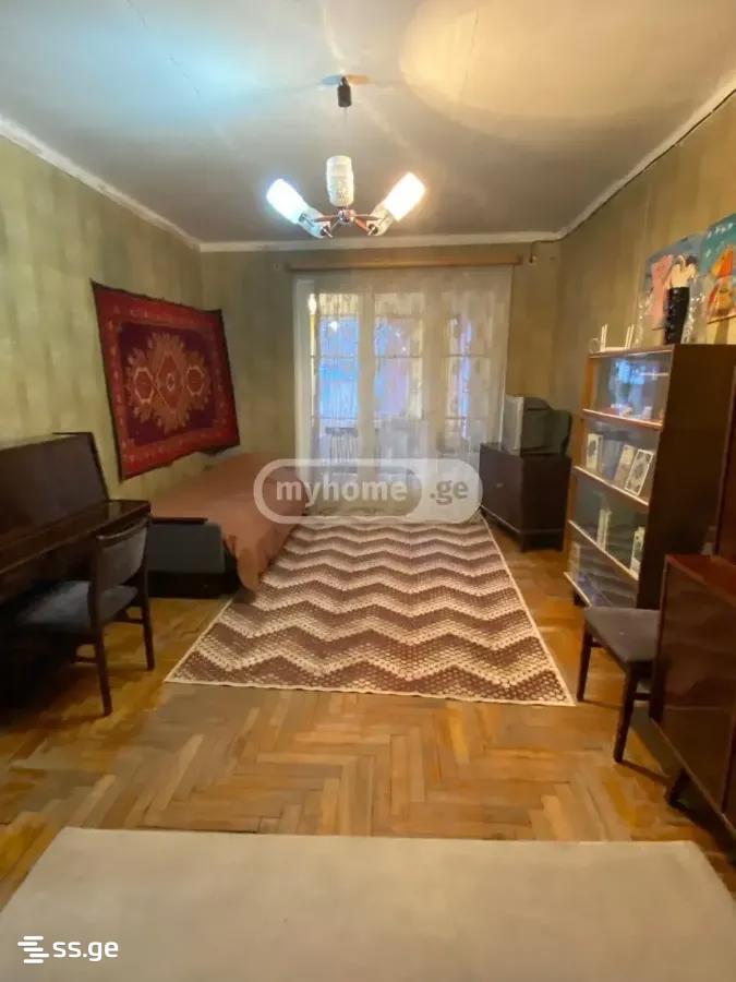a.wereTlis avenue - 2 rooms