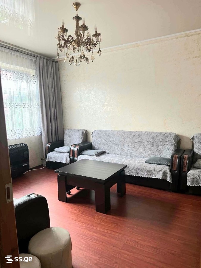 79 - 3 rooms