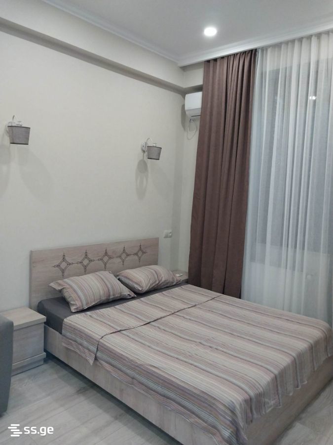 Burdzgla st. 14/16 - 1 rooms