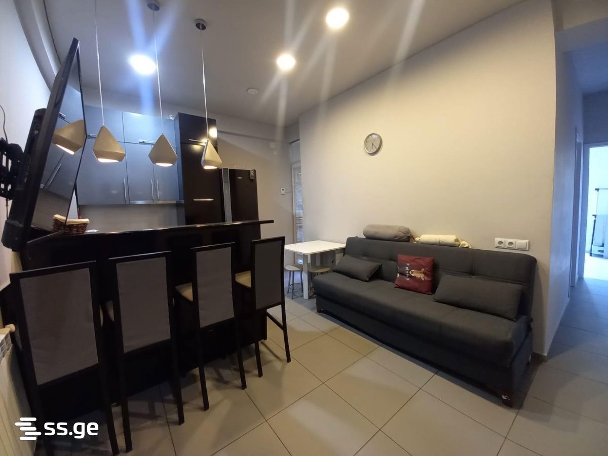 Mirian Mephe st. 13ა - 2 rooms
