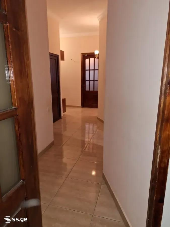 a.wereTlis avenue 69 - 4 rooms