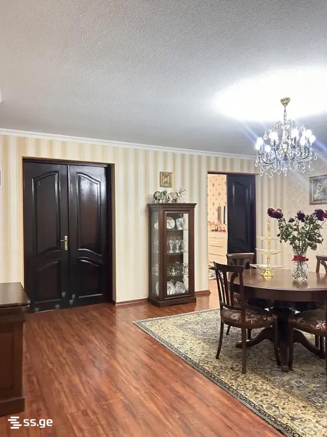 budapeshti st. - 4 rooms