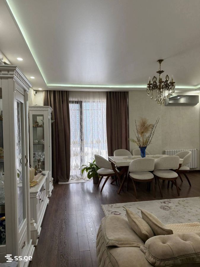 Bagrationi str. 196 - 3 rooms