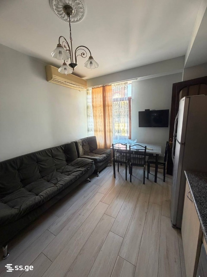 5 - 2 rooms