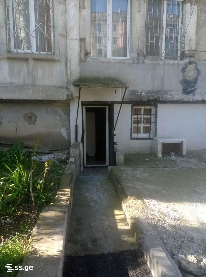 Dumbadze St. 25 - 1 rooms