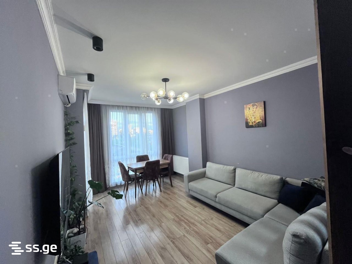 Bagrationi str. 196 - 4 rooms