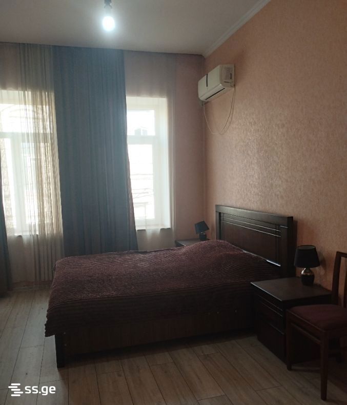 Tsinamdzgrishvili st. 114 - 2 rooms