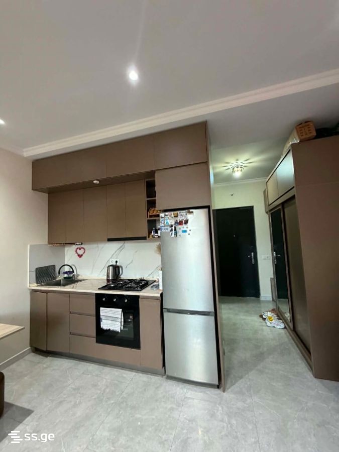 94 - 1 rooms