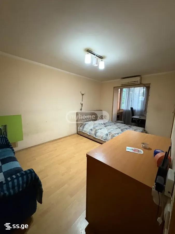 Gr. Robakidze Ave - 2 rooms