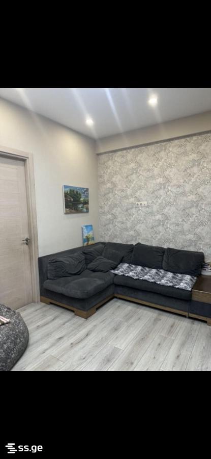 petre imeri st. 16 - 3 rooms