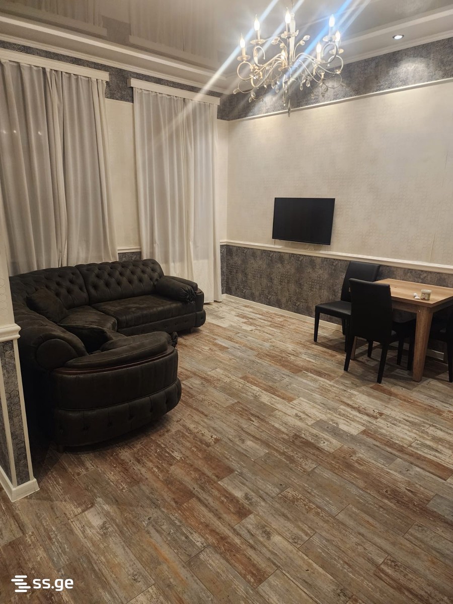 12 - 3 rooms