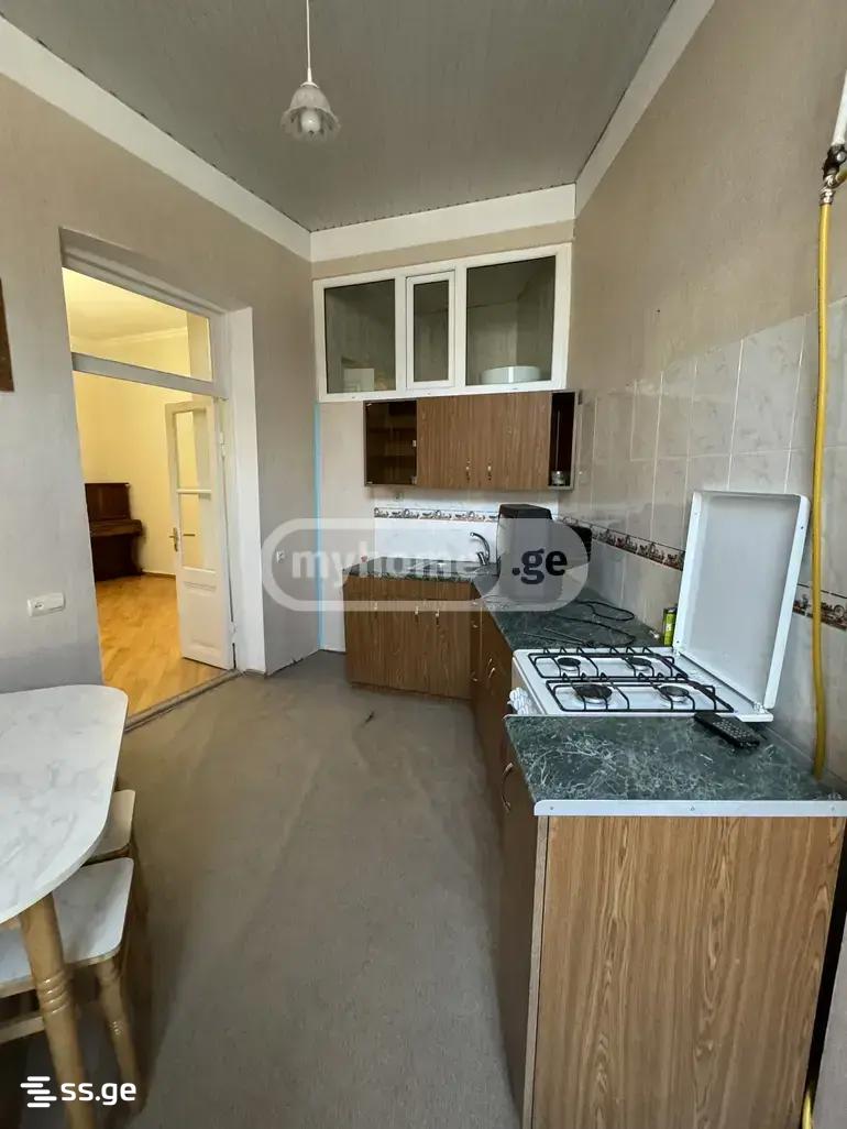 gori st. 10 - 2 rooms