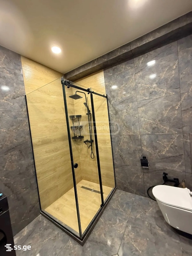 tarieli st. 1 - 3 rooms