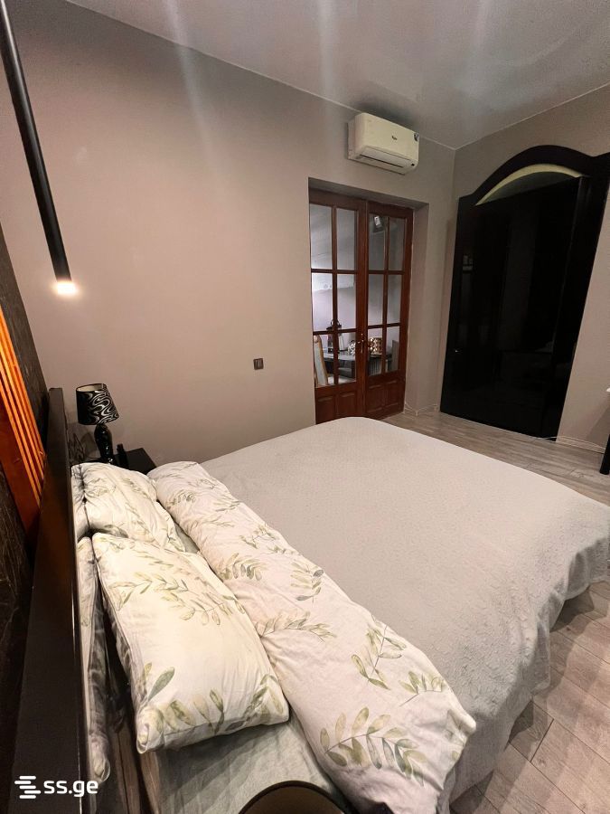 ninoshvili st. 15 - 2 rooms