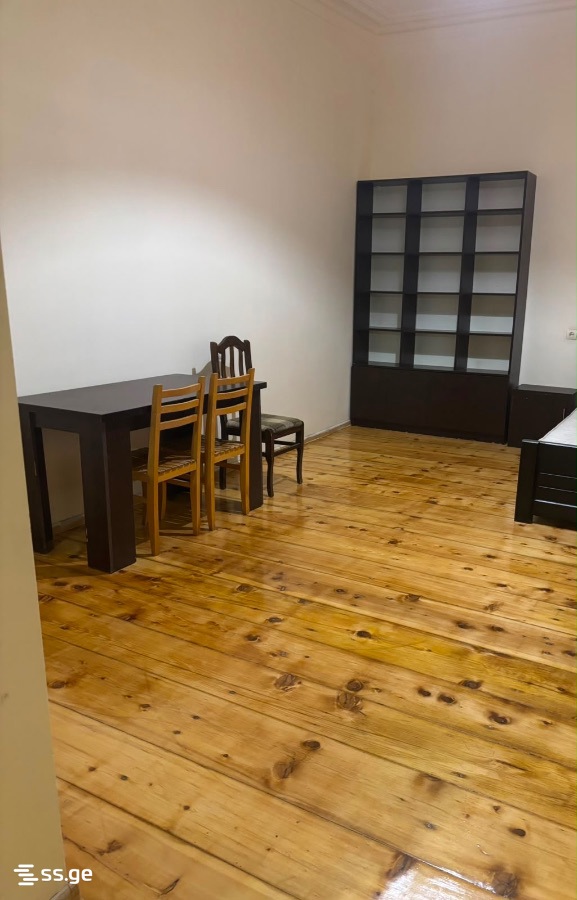 agmashenebeli ave 82 - 1 rooms