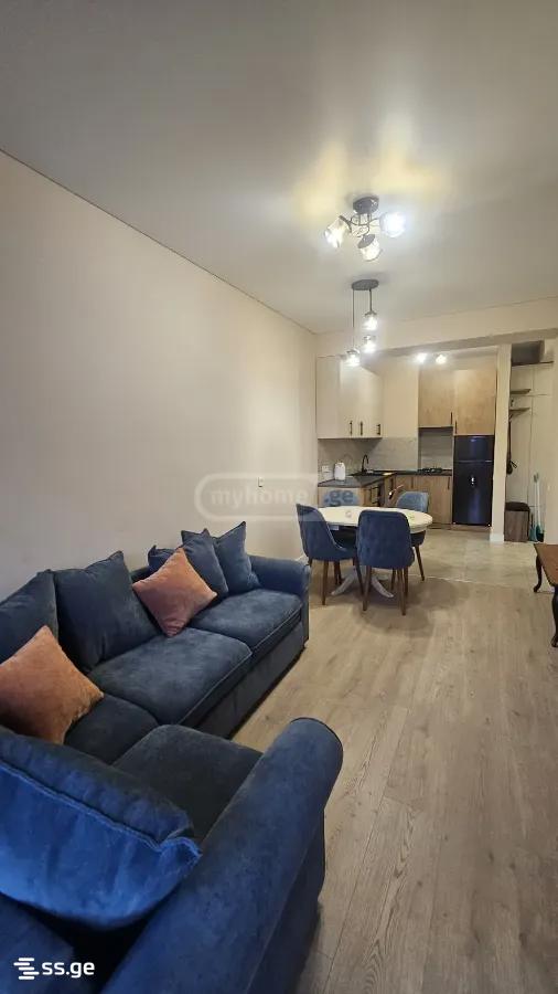 a.wereTlis avenue 117 - 2 rooms