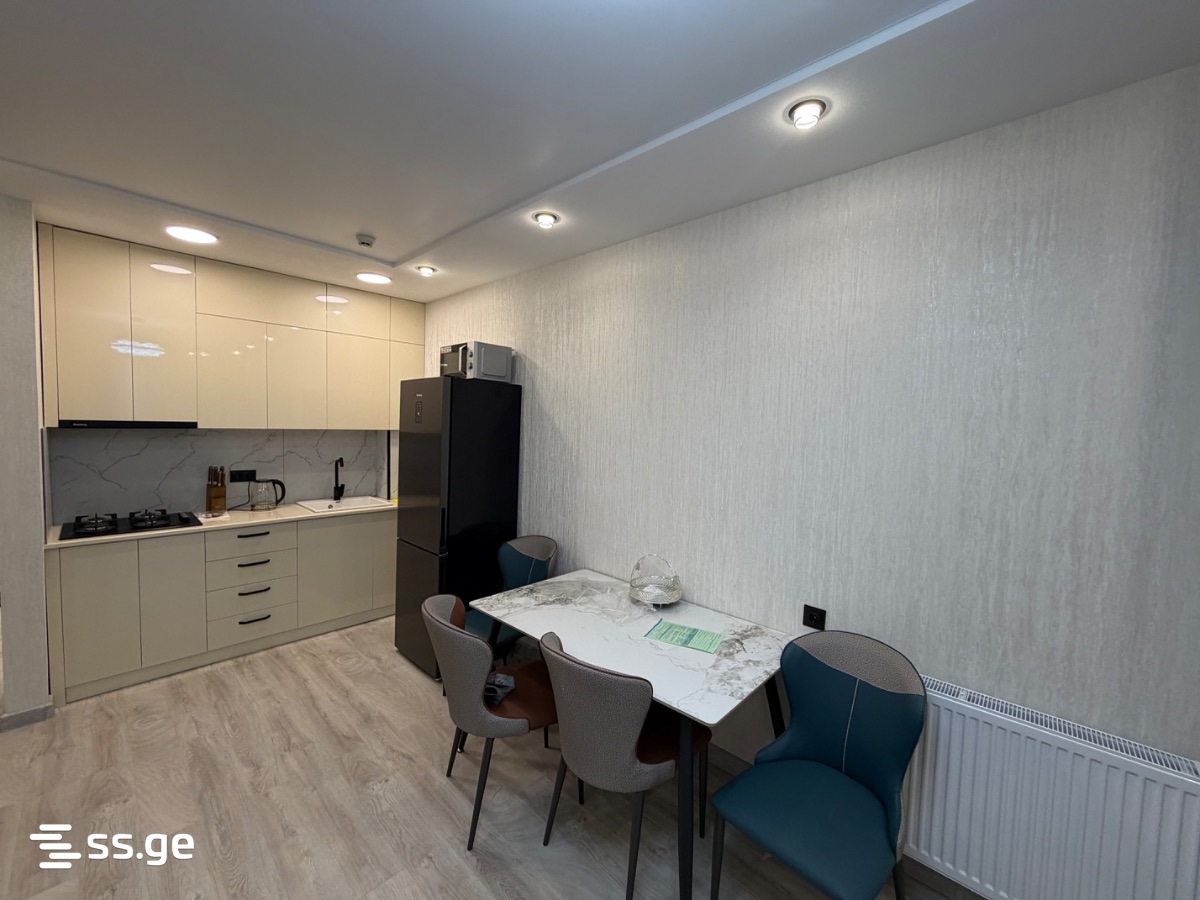 GR. Lortkipanidze st. 24 - 3 rooms