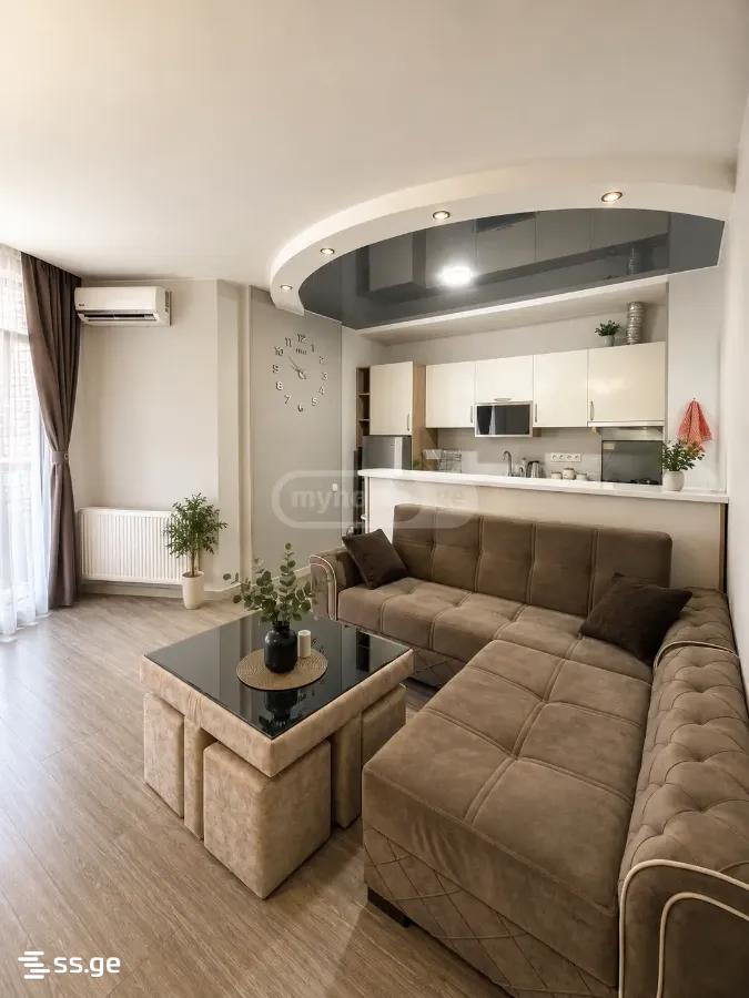 R. Nizharadze st. 3 - 2 rooms
