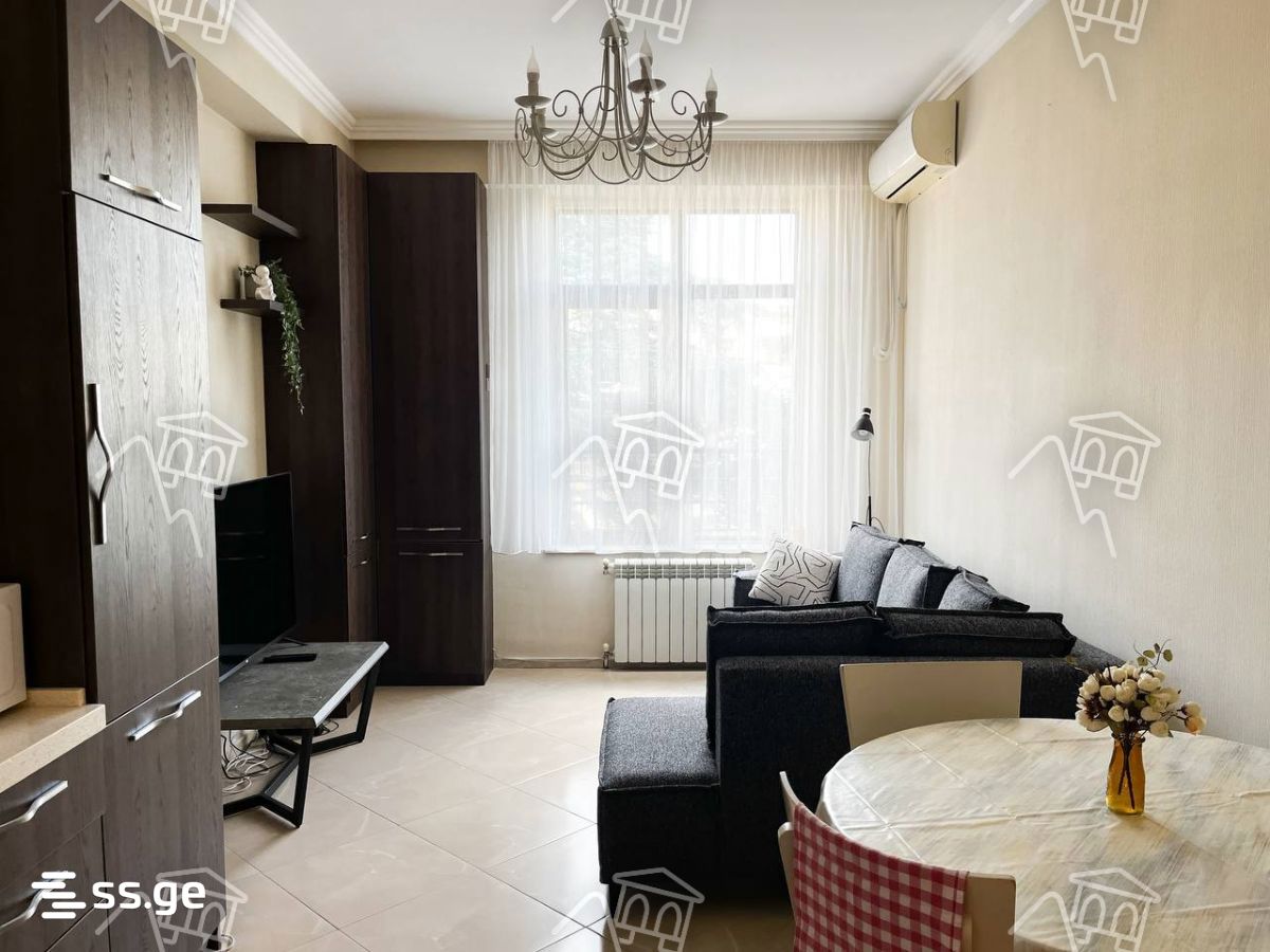 ingorokhva st. 17 - 3 rooms