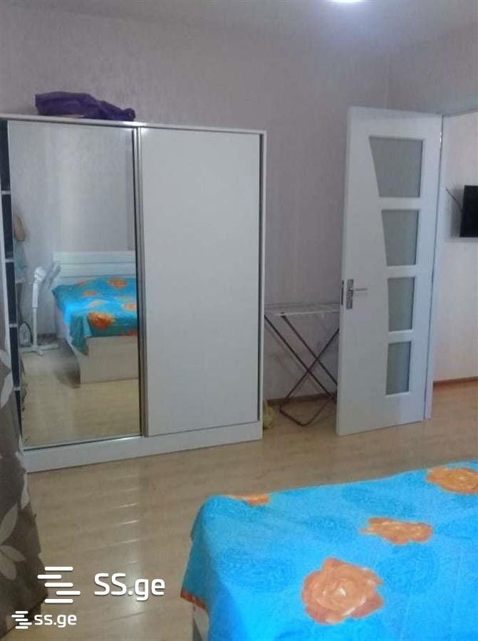 3 - 2 rooms