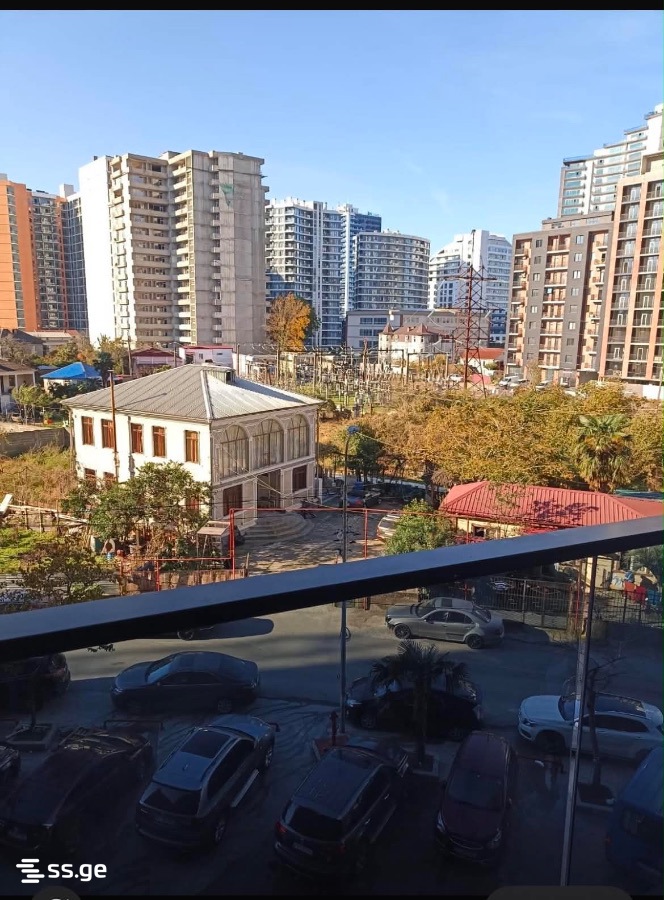 GR. Lortkipanidze st. 24 - 3 rooms