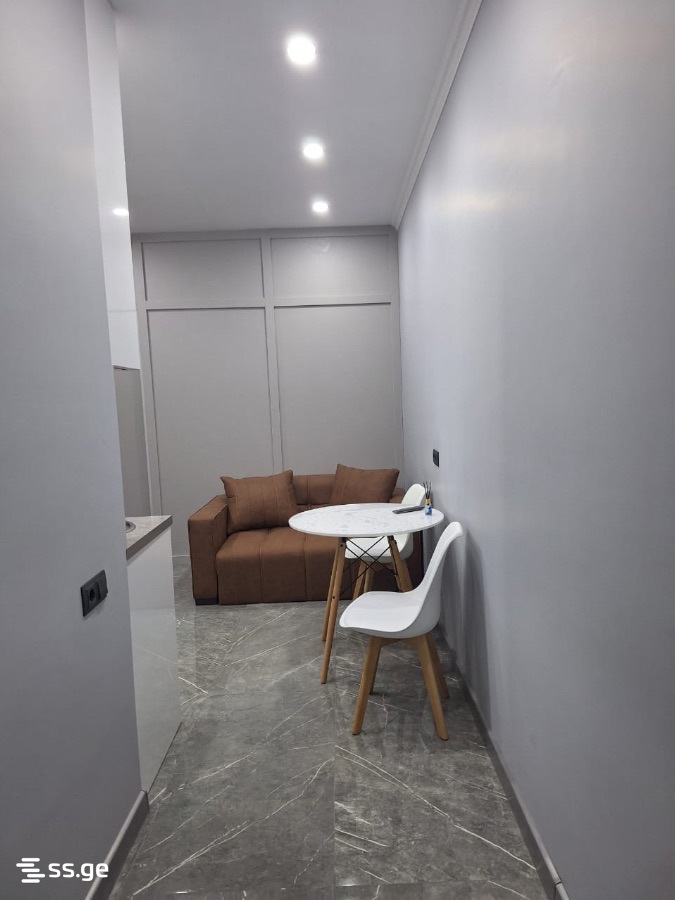 21 - 1 rooms