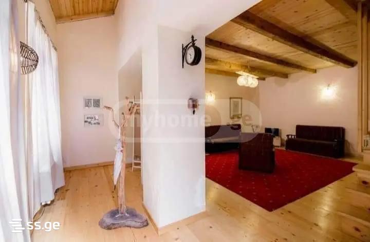iashvili st. 18 - 3 rooms