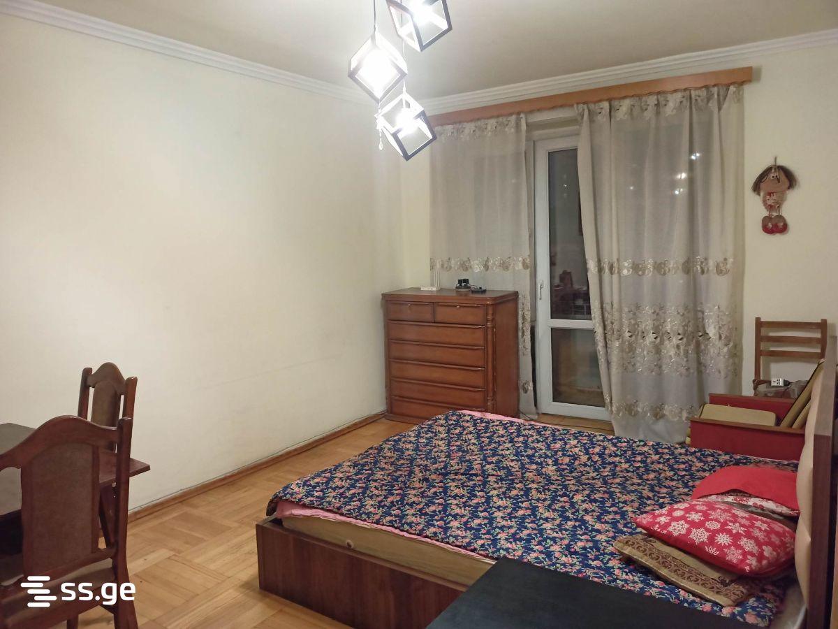 Kazbegi avenue 29 - 1 rooms